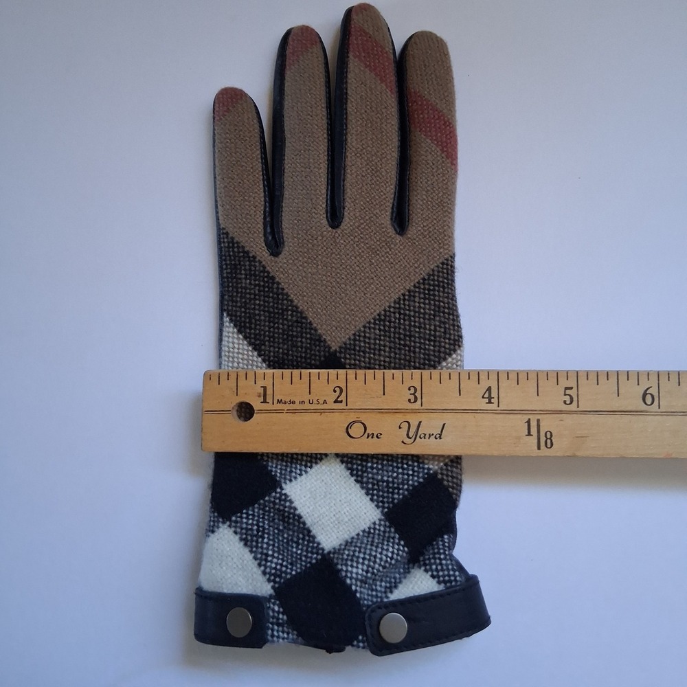 Burberry London Gabriel Check Wool & Leather Gloves Size 7 1/2 Medium Women's - Picture 8 of 9